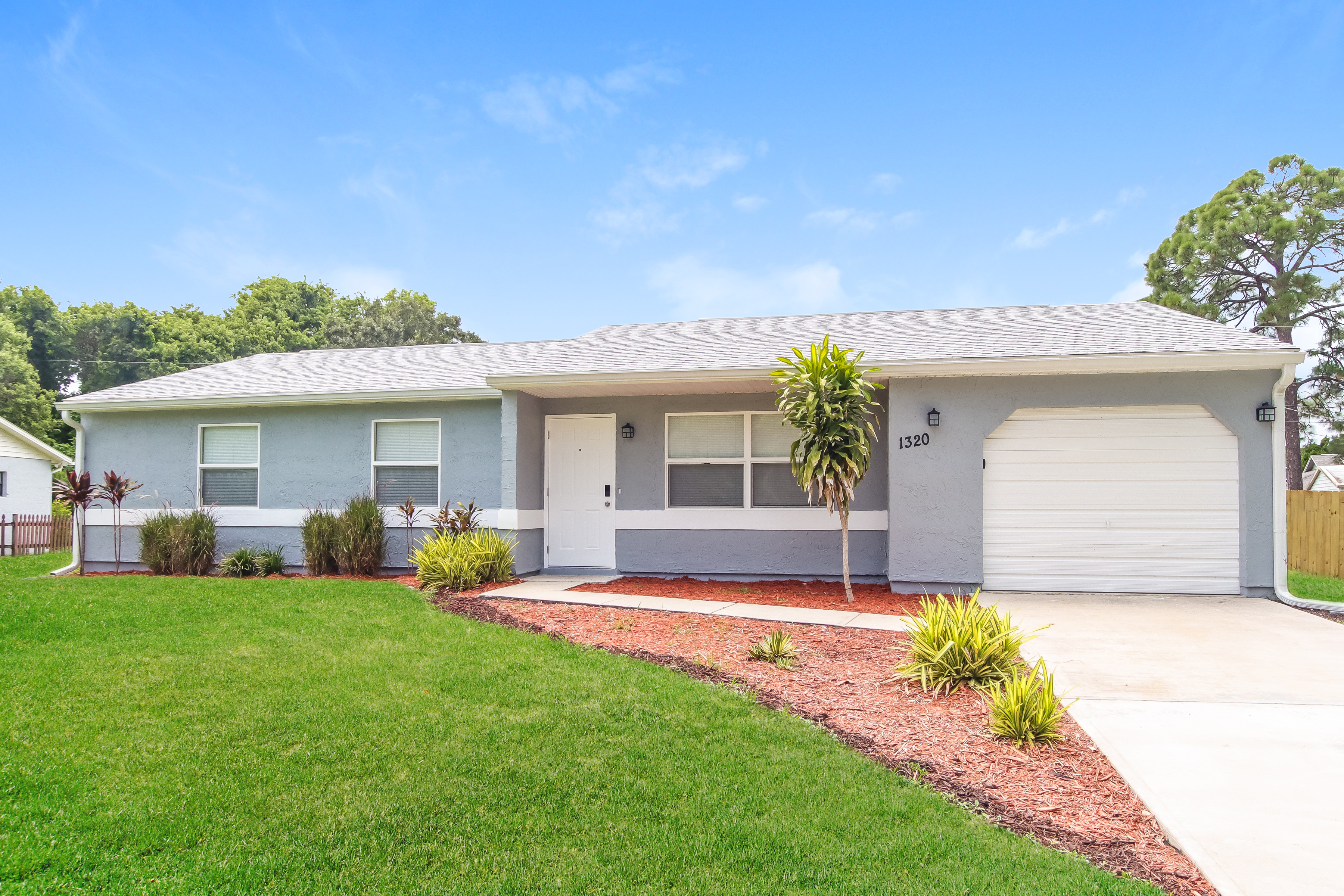 1320 MANN AVE N W PALM BAY, FL 32907